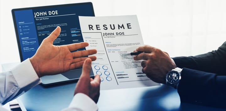 How to Write a Resume For Your First Job